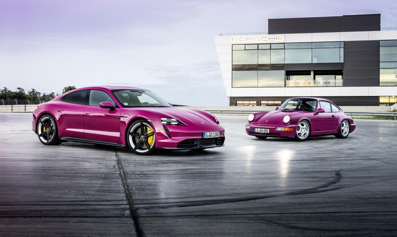 Porsche Taycan Update mit Porsche 911 964