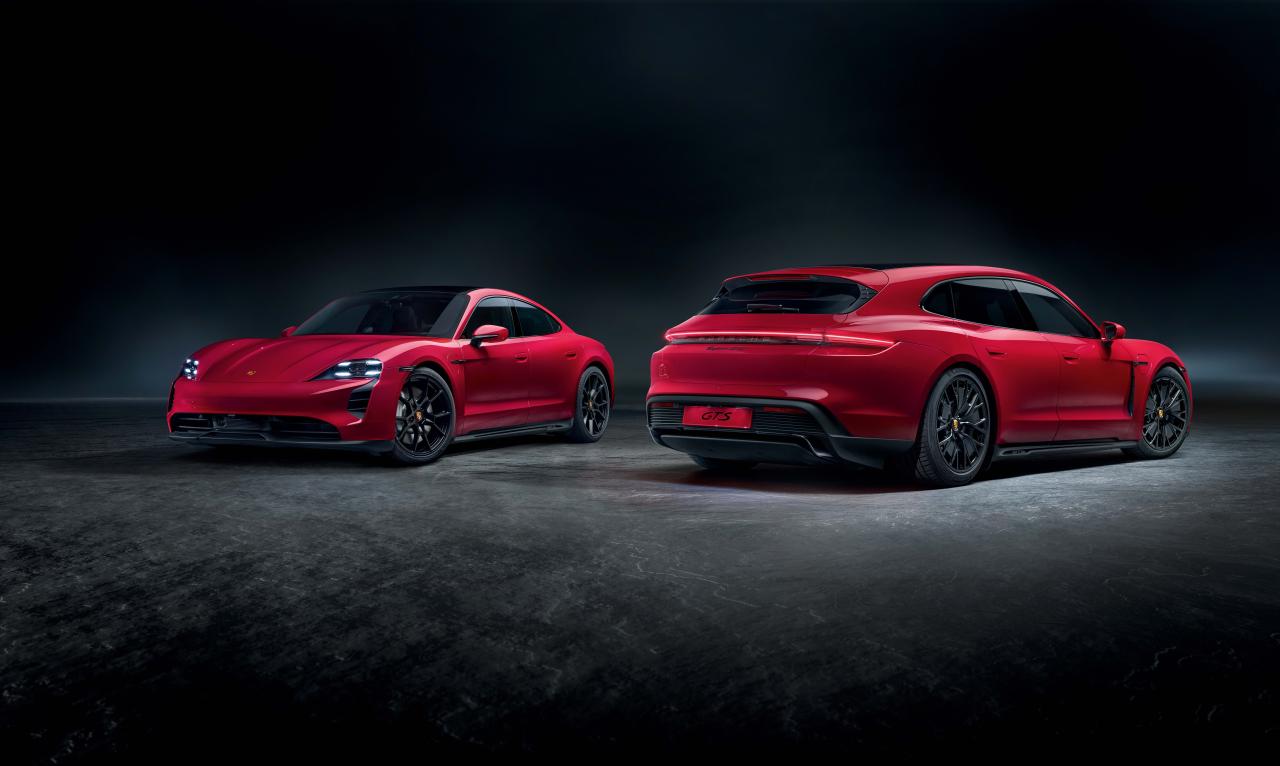 Porsche Taycan GTS Front und Porsche Taycan GTS Sport Turismo Heck