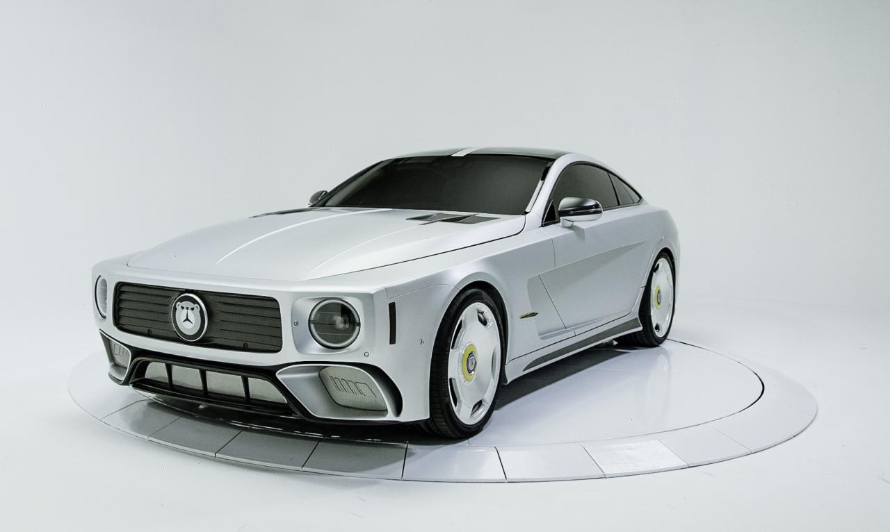 Mercedes The Flip Front schräg