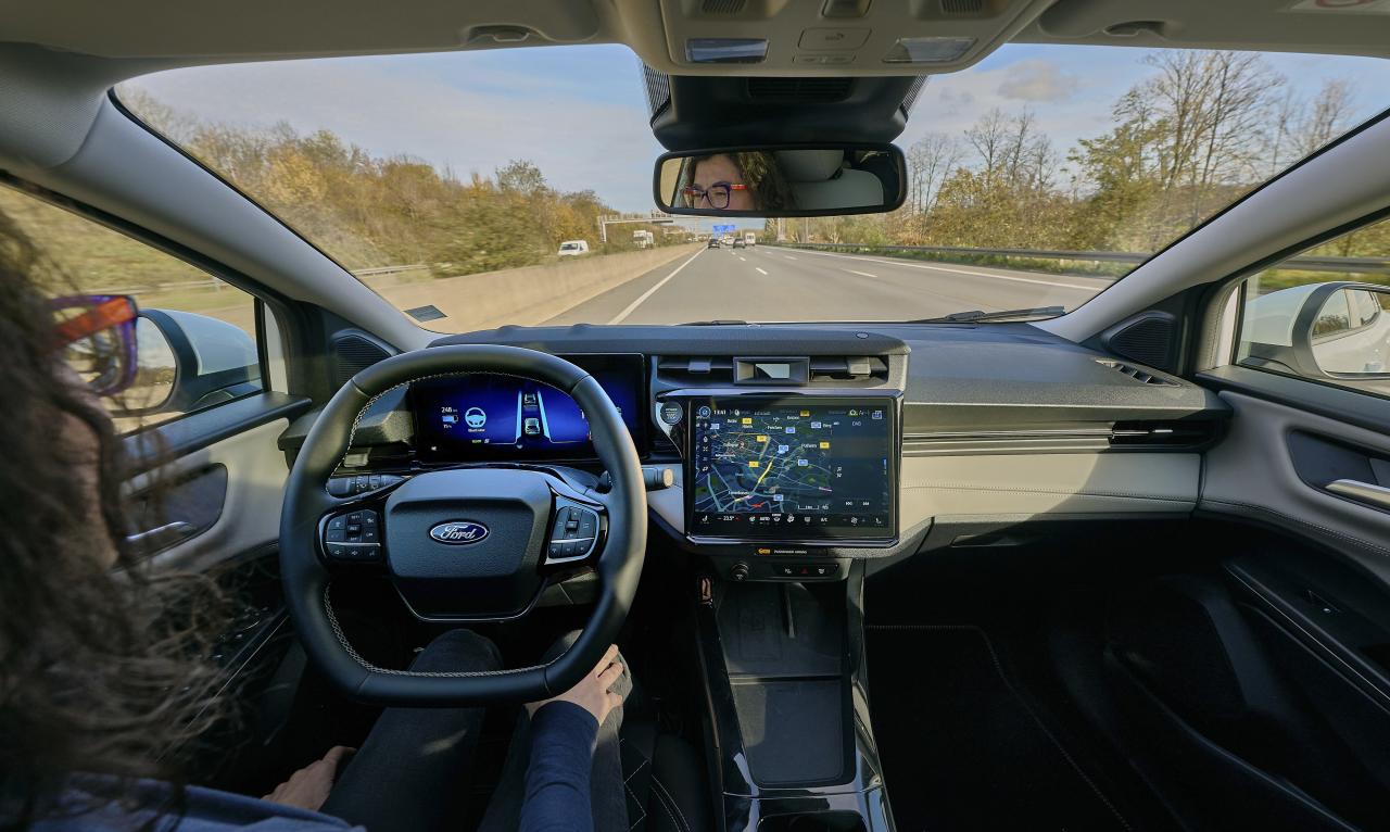 Ford Cockpit