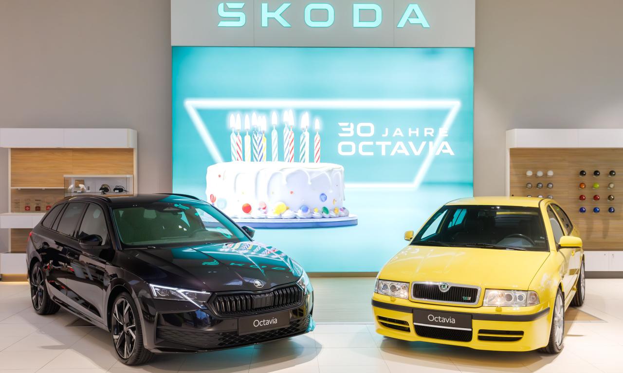 Skoda Octavia RS neu & Skoda Octavia RS alt Front/Seite
