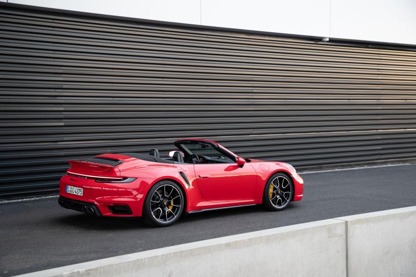 Porsche 911 Turbo S Cabrio 992