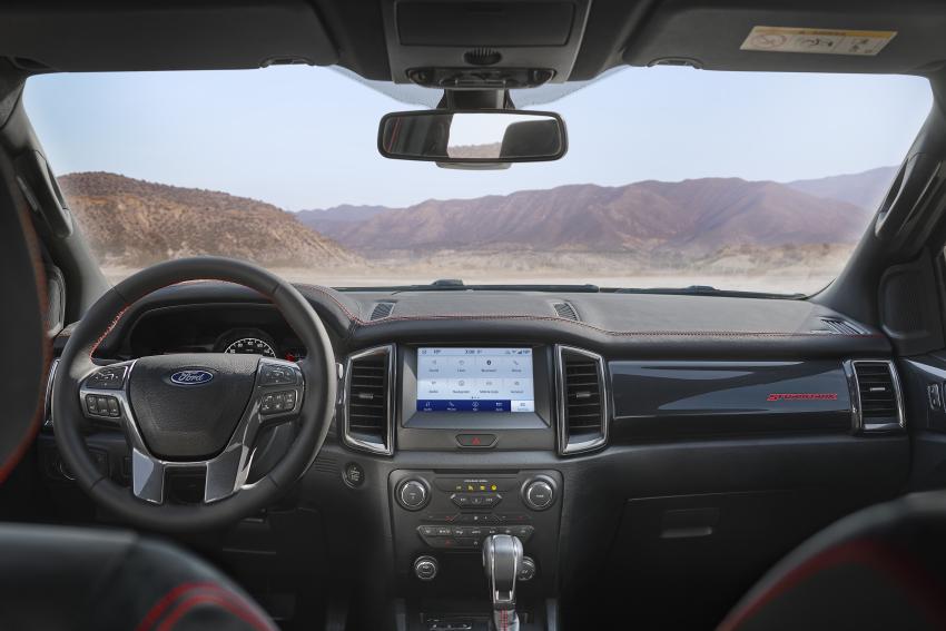 Ford Ranger Stormtrak Innenraum