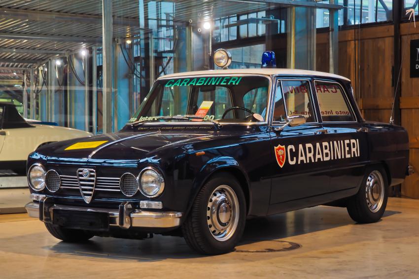 Alfa Romeo Giulia Carabinieri Front