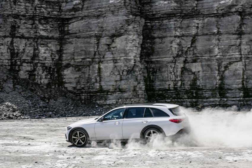 Mercedes-Benz C-Klasse All-Terrain Seite