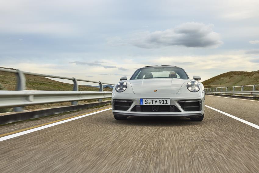 Porsche 911 Targa 4 GTS Front