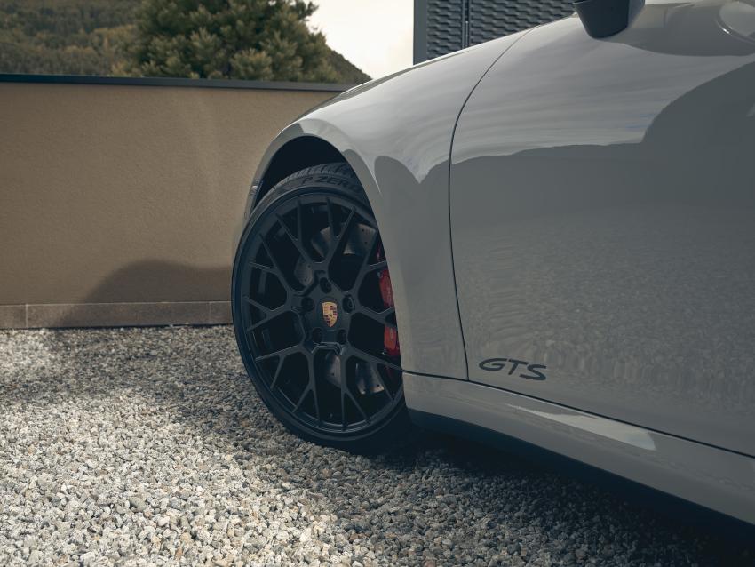Porsche 911 Targa 4 GTS Seite Detail