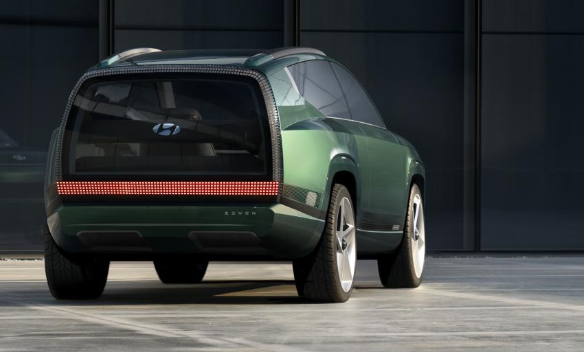 Hyundai Seven Heck