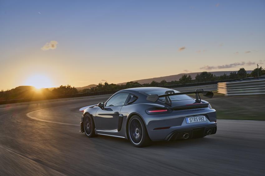 Porsche 718 Cayman GT4 RS Heck