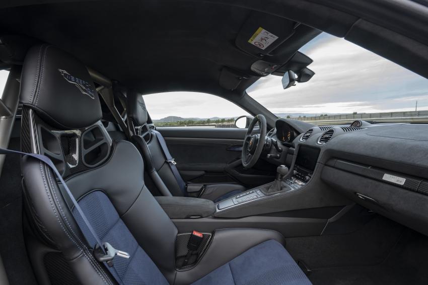 Porsche 718 Cayman GT4 RS Sitze