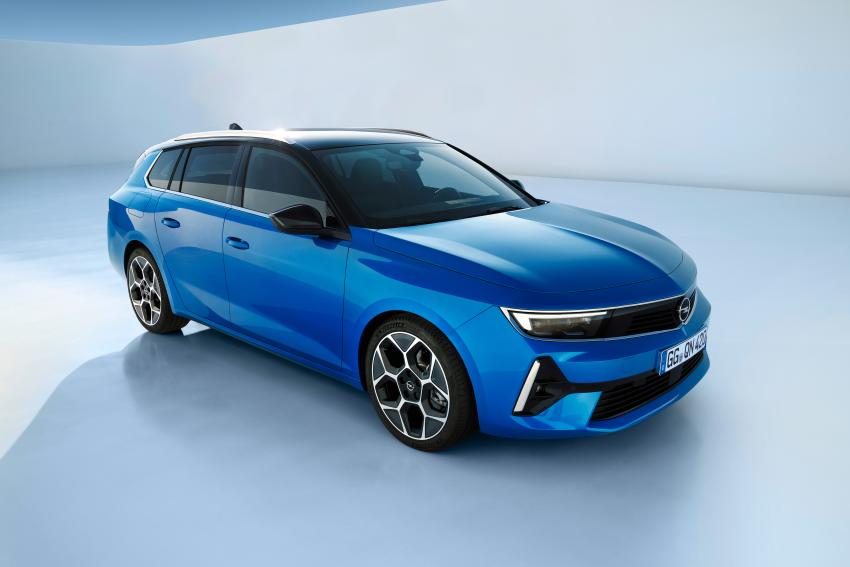 Opel Astra Sports Tourer Front