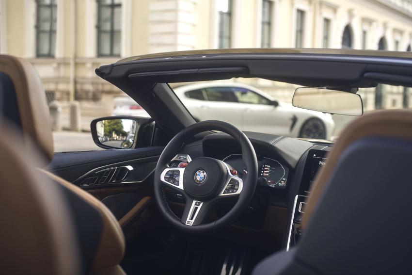 BMW M8 Competition Cabrio Lenkrad
