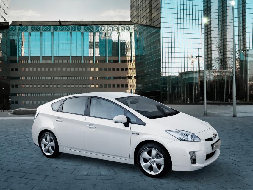 Toyota Prius 3. Generation Seite/Front