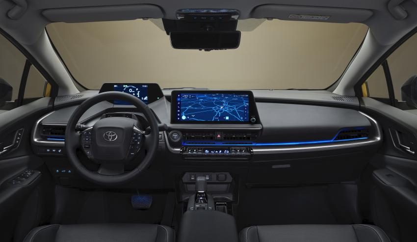 Toyota Prius 5. Generation Cockpit