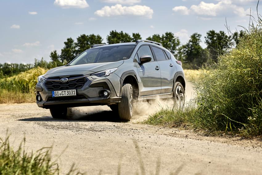 Subaru Crosstrek Front/Seite in Fahrt