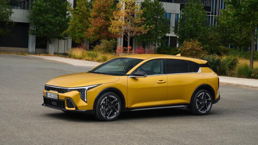 Kia K4 Seite/Front