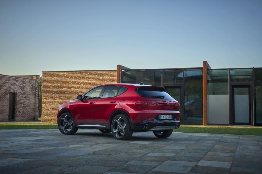 Alfa Romeo Tonale Heck/Seite