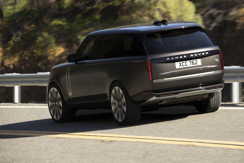 Range Rover Heck/Seiten in Fahrt