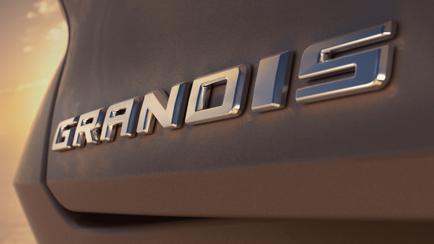 Mitsubishi Grandis Schriftzug Detail