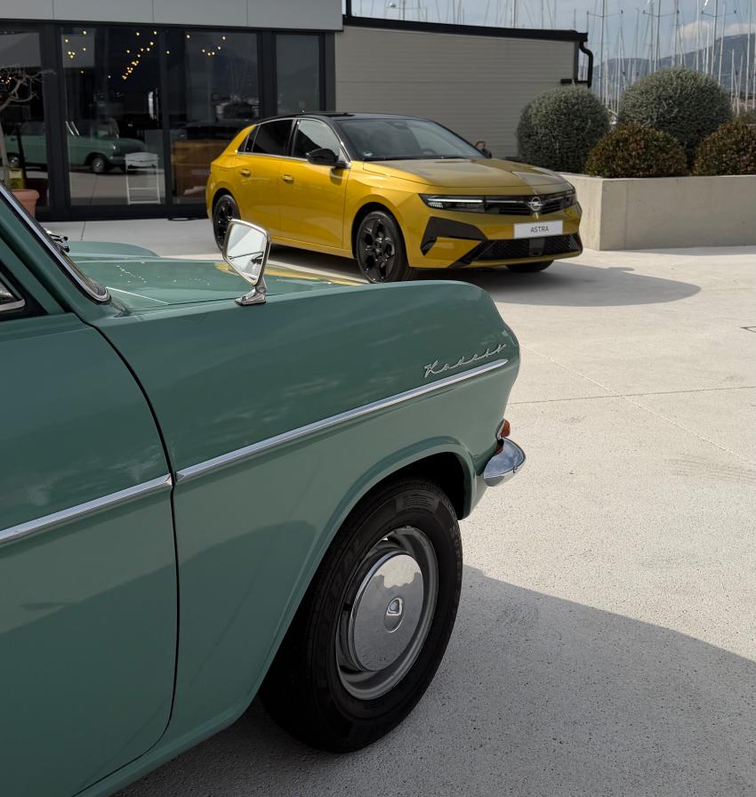Opel Astra neu & Opel Kadett alt Details
