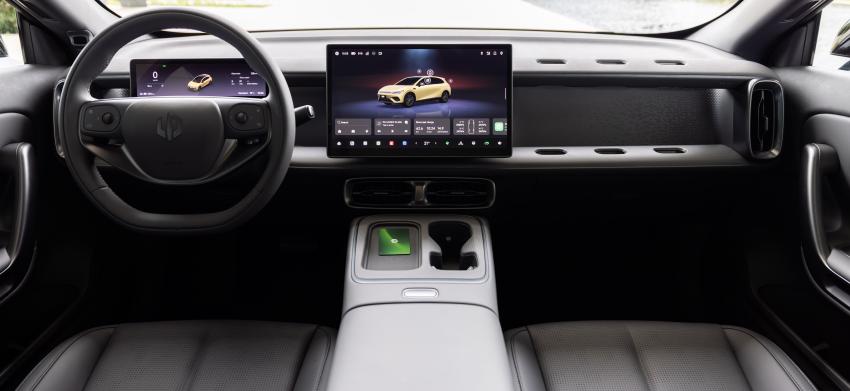 Leapmotor B05 Cockpit