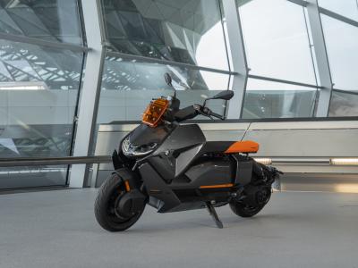 BMW CE 04 Front