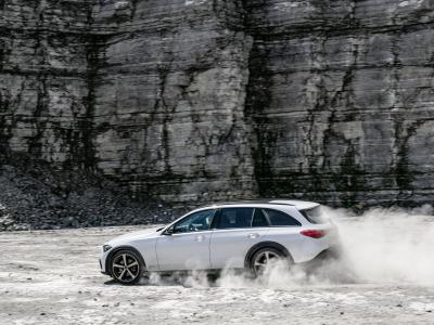 Mercedes-Benz C-Klasse All-Terrain Seite