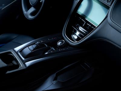 Aston Martin DBX707 Mittelkonsole