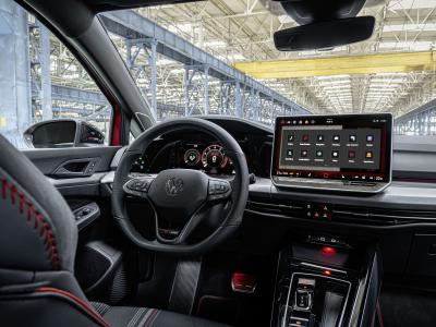 Volkswagen Golf GTI Cockpit