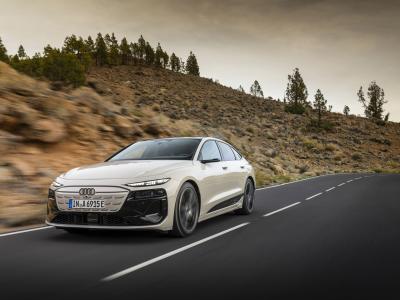 Audi A6 e-tron Front/Seite in Fahrt