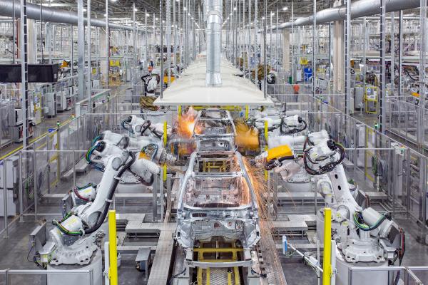 Volvo Produktionslinie Schweißen