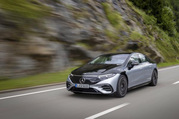 Mercedes-Benz EQS Front