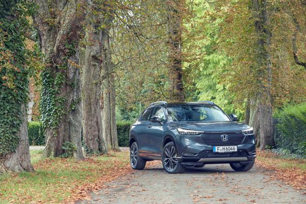 Honda HR-V e:HEV Front