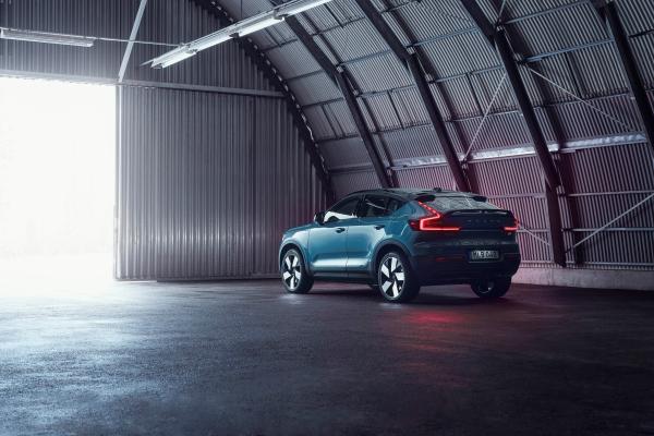 Volvo C40 Recharge Heck