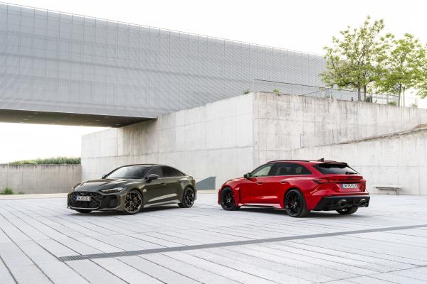 Audi RS 5 Front/Seite & Audi RS 5 Avant Heck/Seite