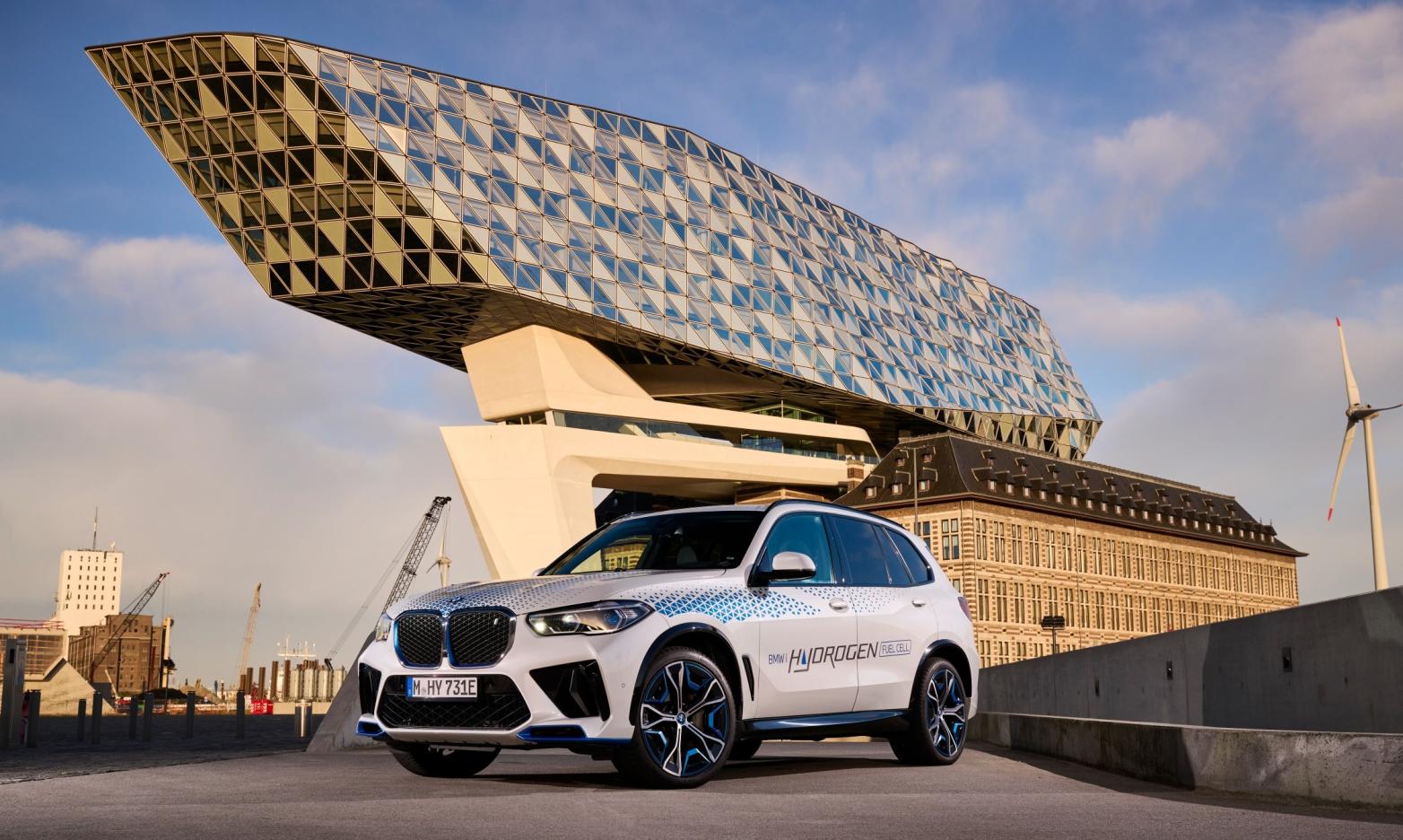 BMW iX5 Hydrogen
