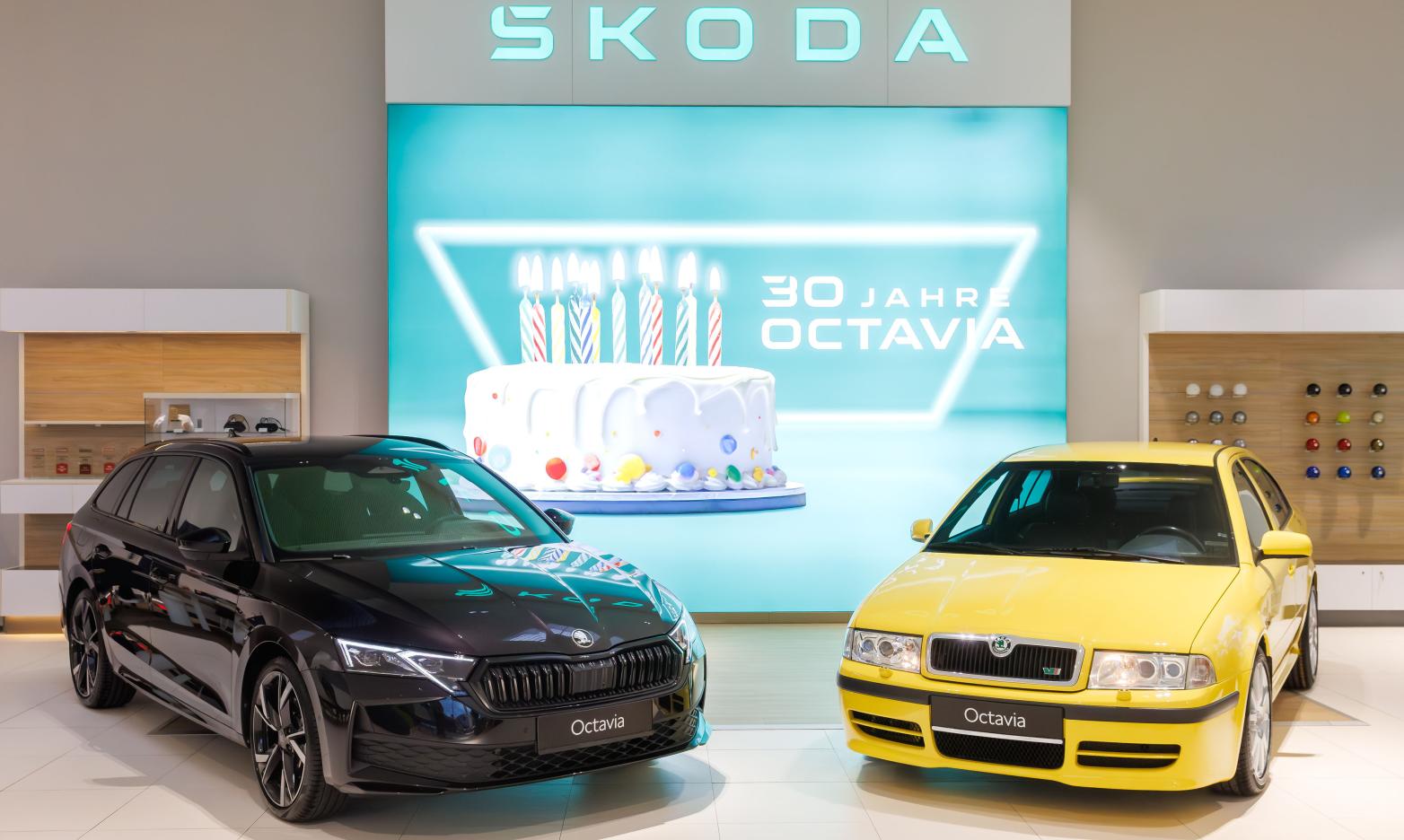 Skoda Octavia RS neu & Skoda Octavia RS alt Front/Seite